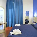 Maison D'art 게스트하우스 4*