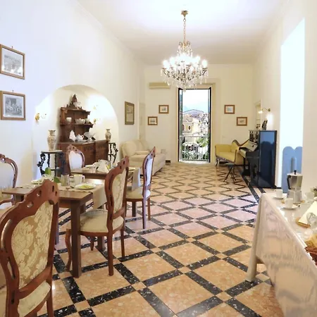 Maison D'art Guest house