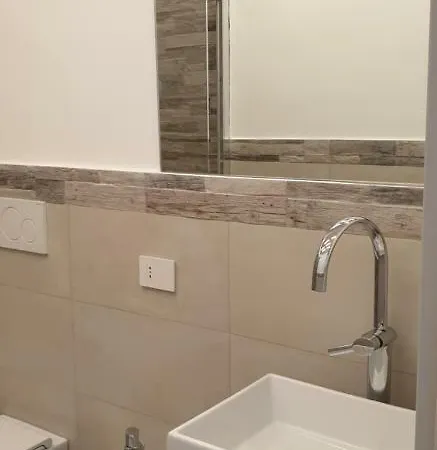 Pensión Maison D'art 4*